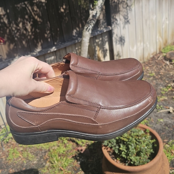 Gravity Defyer Mens Loafers Marseille II Brown Leather Cushioned Footbed shoe 11 - Picture 1 of 14